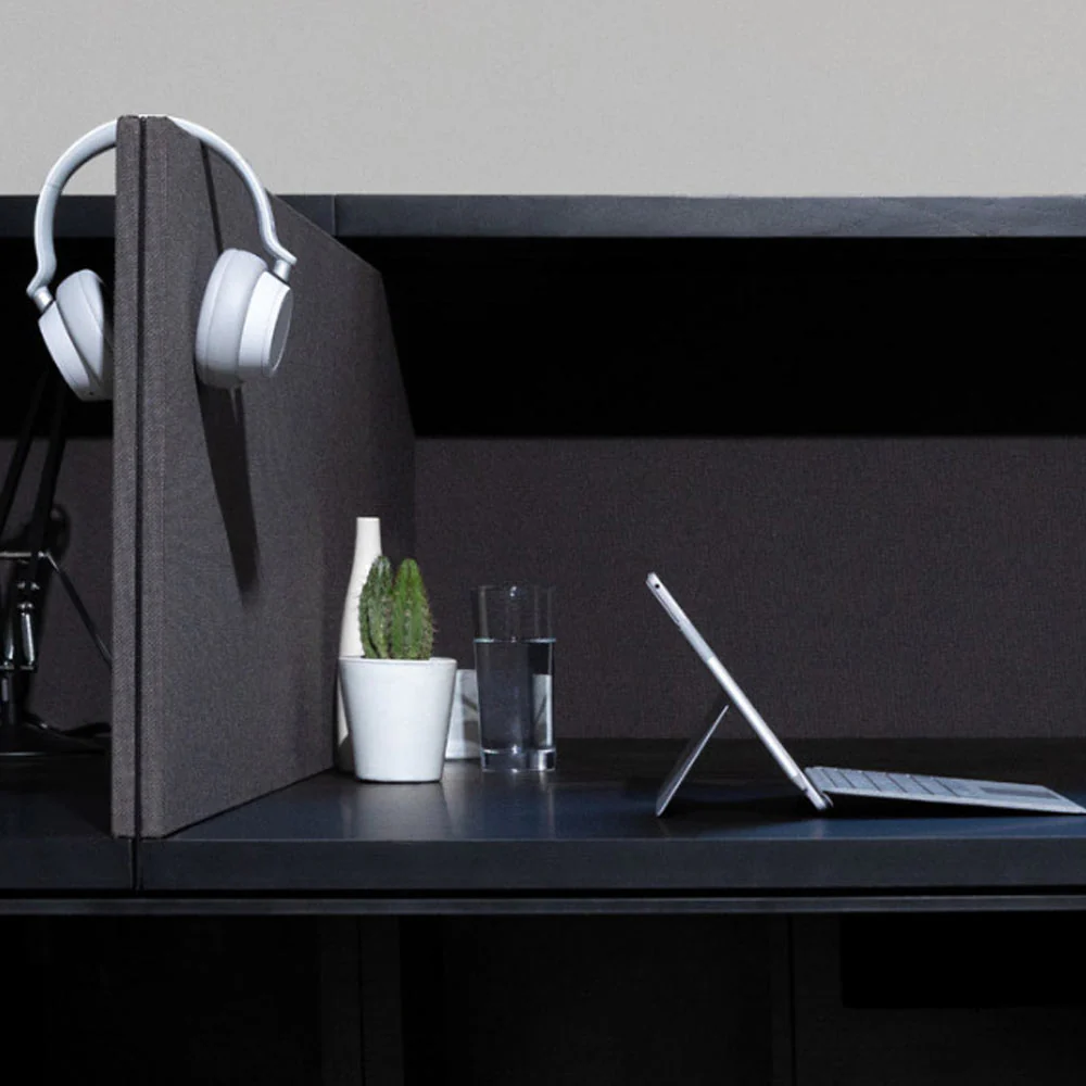 Microsoft Surface Headset Wireless / Wired Headphone with On-ear Touch Controls and 15hr Battery Life MIC-GUW-00001 - Light Gray - Image 6