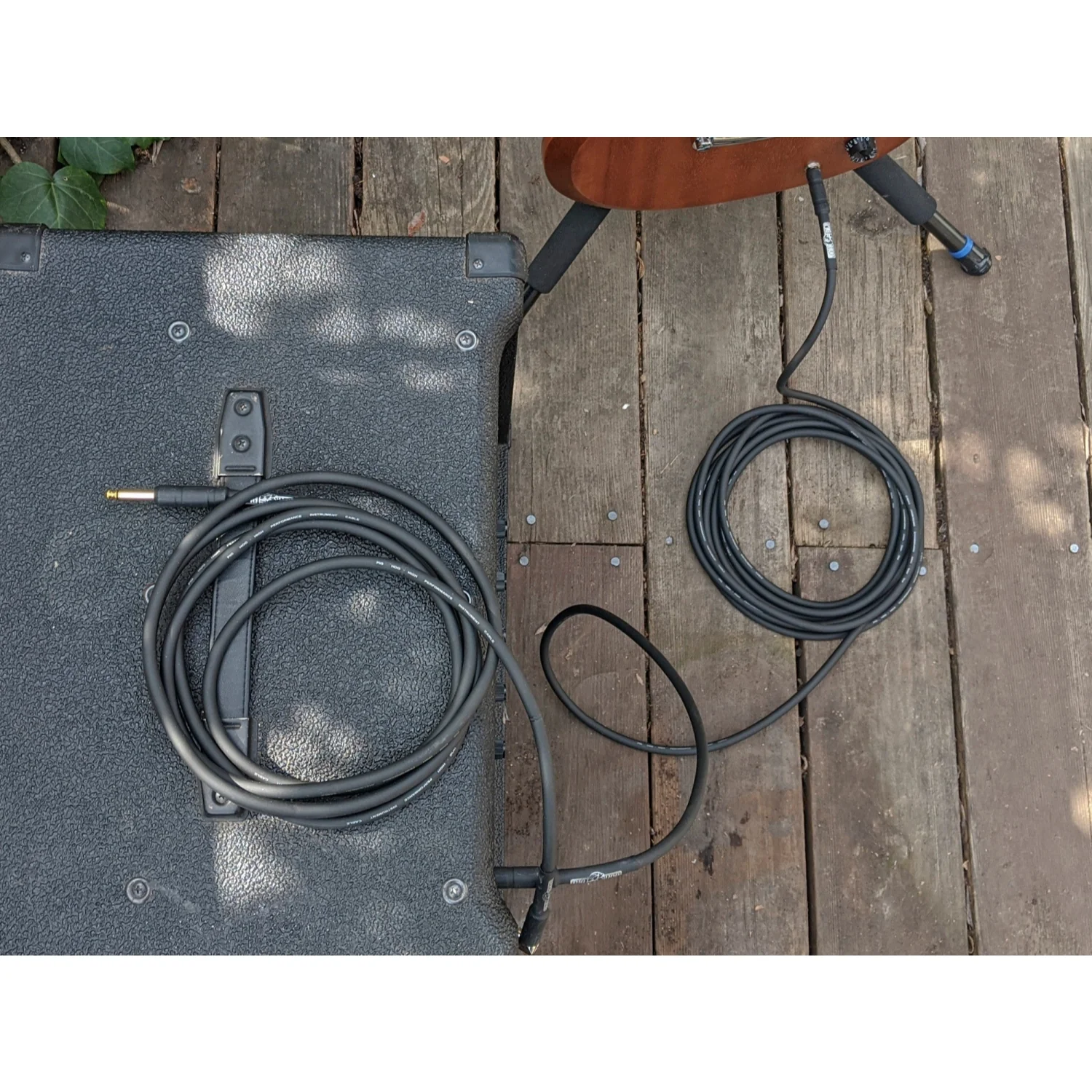 Pig Hog Tour Grade 18.5 ft Instrument Cable 1/4 Inch to 1/4 Inch Straight Connectors - PH186 - 3 Units - Image 3