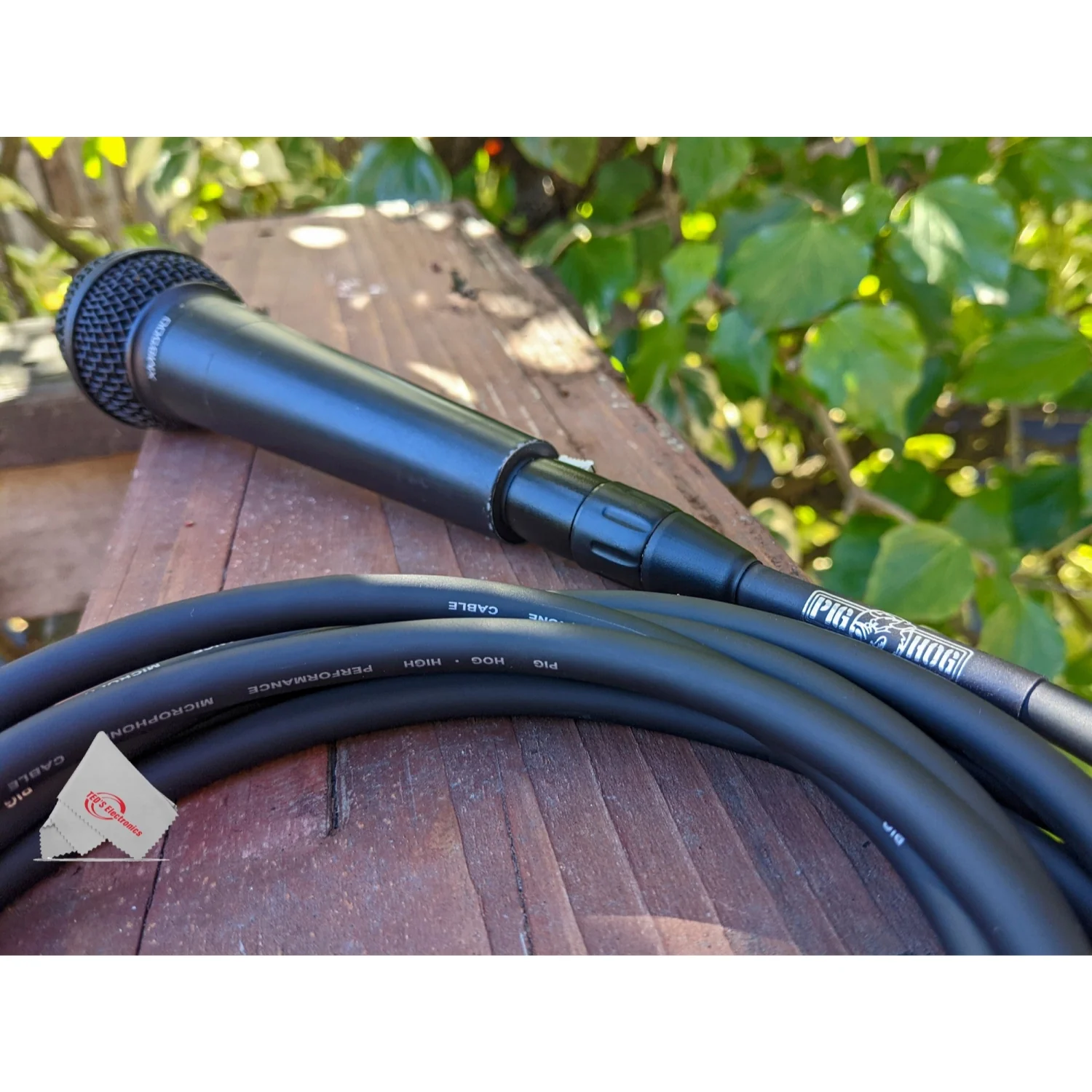 Pig Hog 8mm XLR Microphone Cable Male to Female 6 Ft Fully Balanced Premium Mic Cable  - 2 Units - Image 3