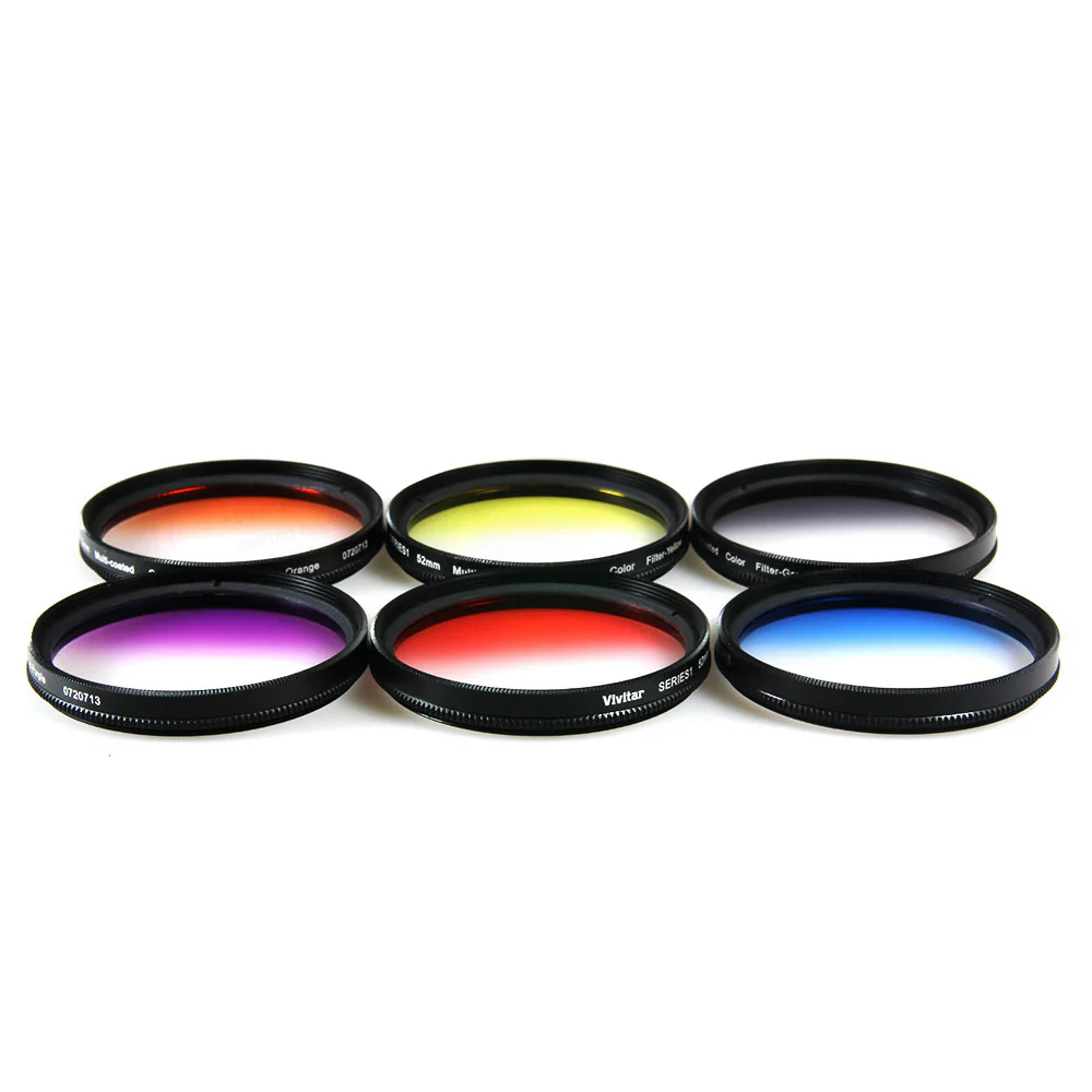 Tamron 17-50mm f/4 Di III VXD Lens (Sony E) with Rotating Graduate Filter 67mm Accessory Bundle - Image 6