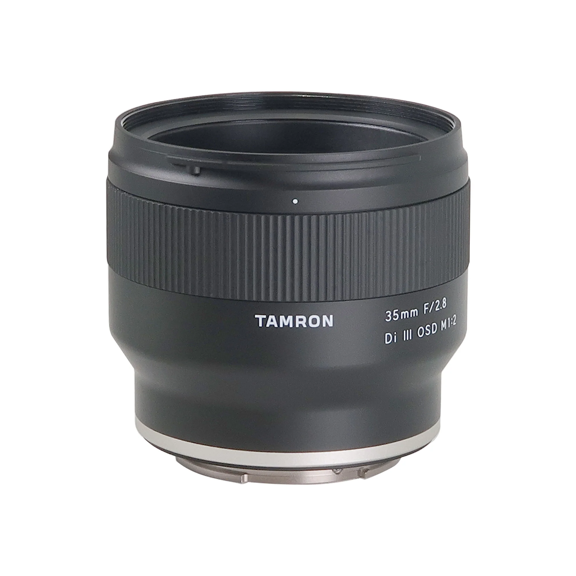 Tamron 35mm f/2.8 Di III OSD Macro Lens for Sony E-Mount Cameras with UV Filter and Waterproof Pouch - Image 2