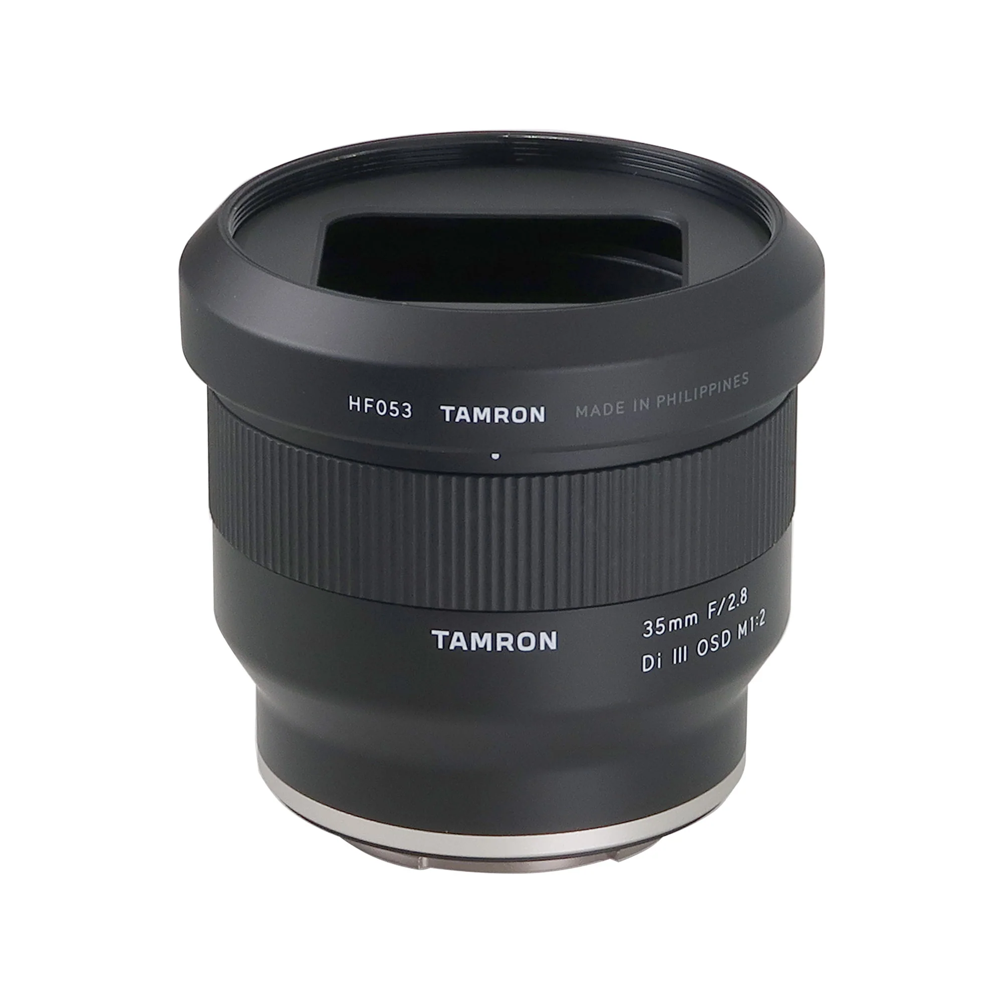 Tamron 35mm f/2.8 Di III OSD Macro Lens for Sony E-Mount Cameras with UV Filter and Waterproof Pouch - Image 3
