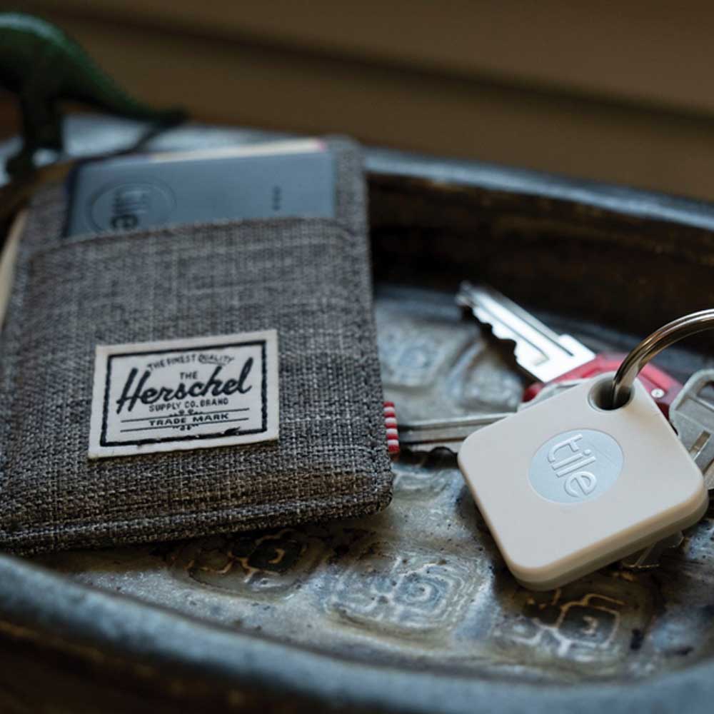 Tile Essentials (2020) 4-pack (1 Mate, 1 Slim, 2 Stickers) - Bluetooth Tracker & Item Locators for Keys, Wallets, Remotes & More; Easily Find All Your Things - Image 6