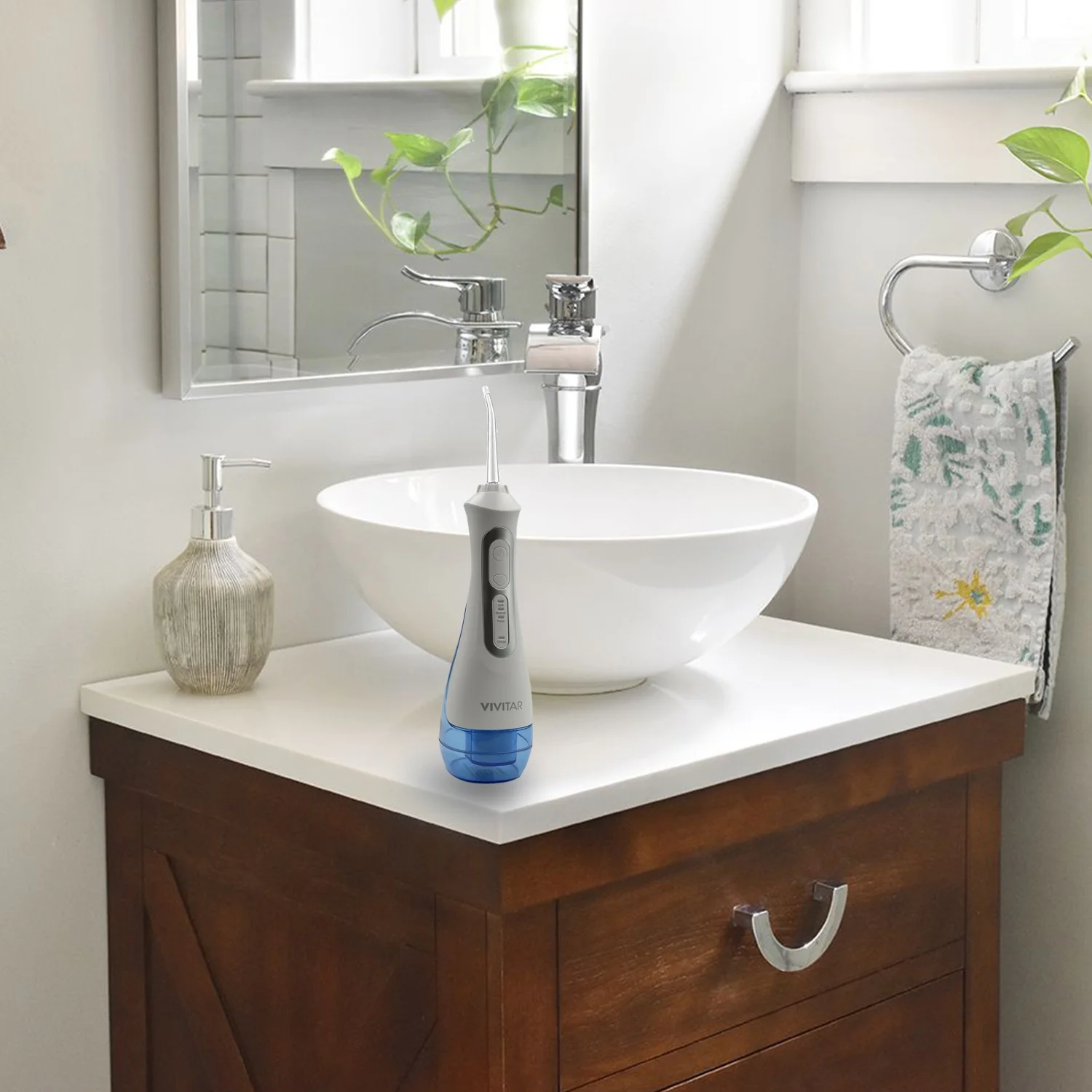2x Vivitar Cordless & Rechargeable 360° Water Flosser 3 Modes and Memory Function with Heads - Image 7