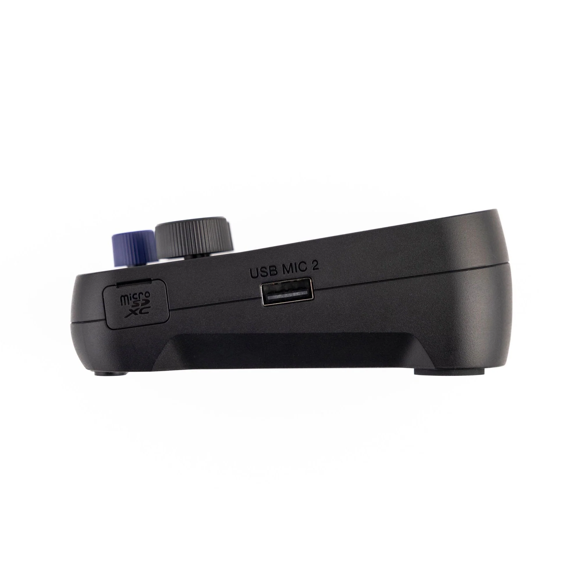 Zoom PodTrak P2 USB Mic Recorder for Podcasters - Image 8