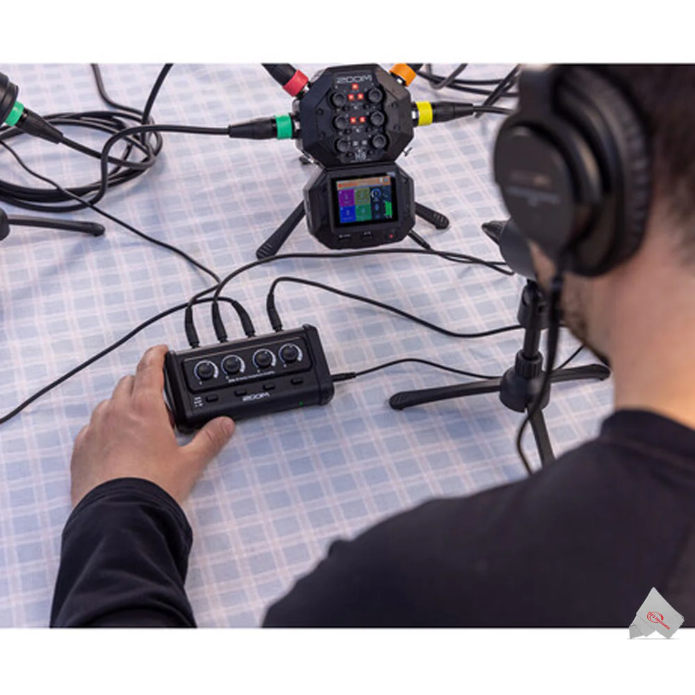 ZOOM ZHA-4 Handy Headphone Amplifier - Image 5
